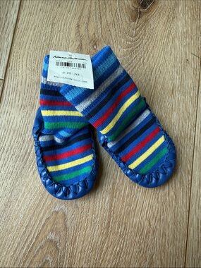Hanna Andersson Blue Striped Kids Moccasin Socks Made in Sweden Size Newborn NWT